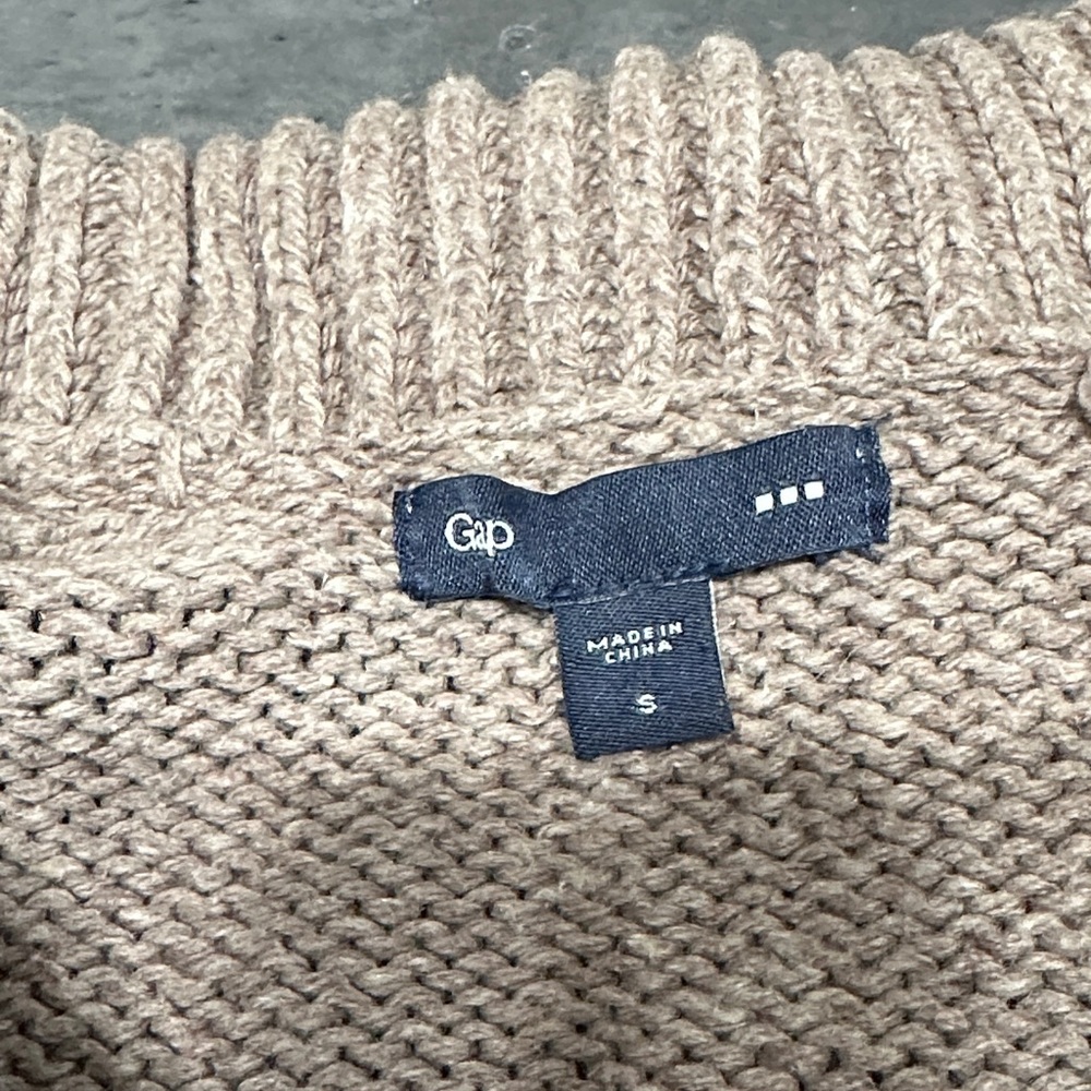GAP Women's Taupe Knit Cardigan - Picture 2 of 5